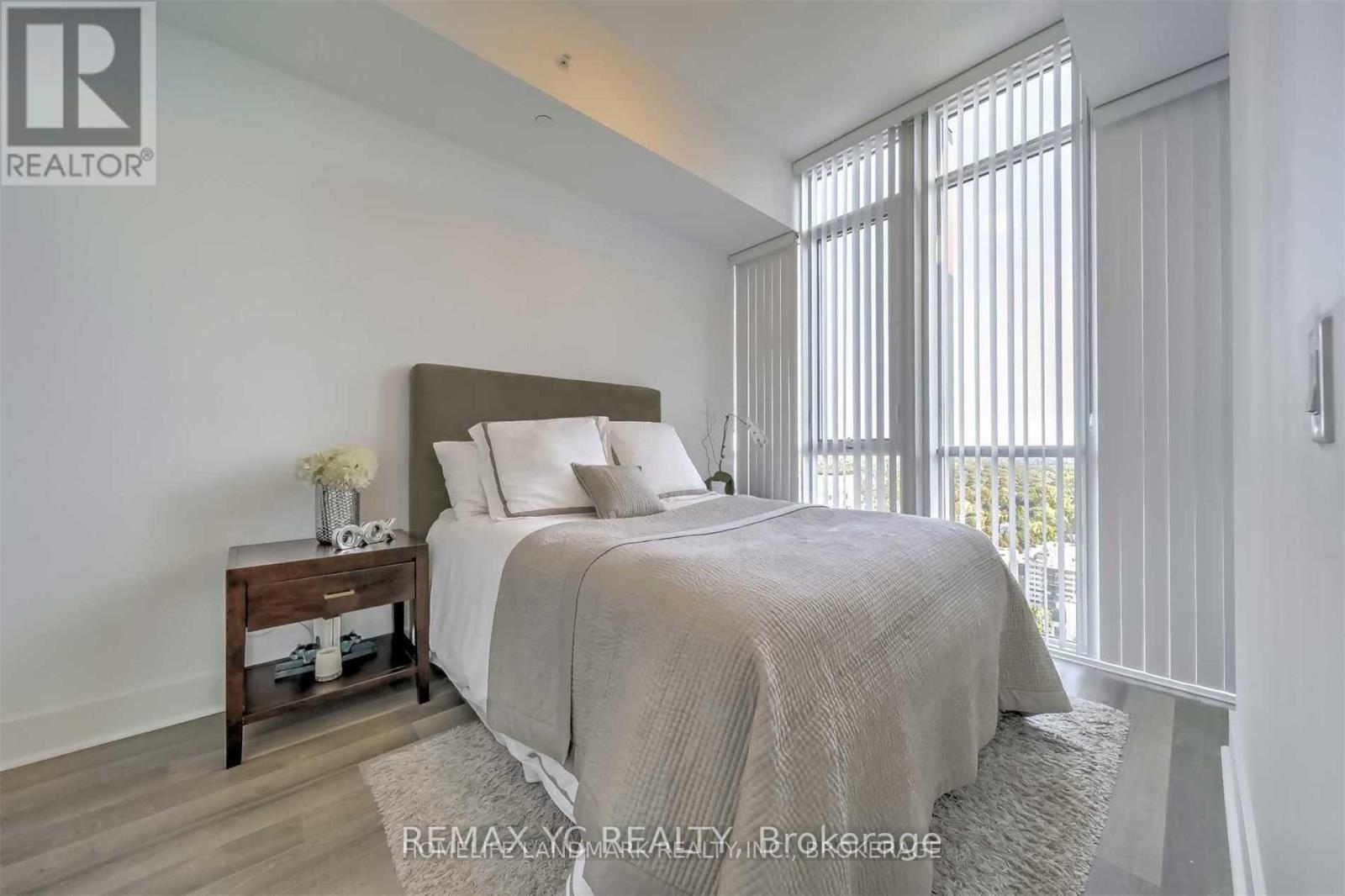 2306 - 32 Davenport Road, Toronto, Ontario  M5R 1H3 - Photo 13 - C13452464