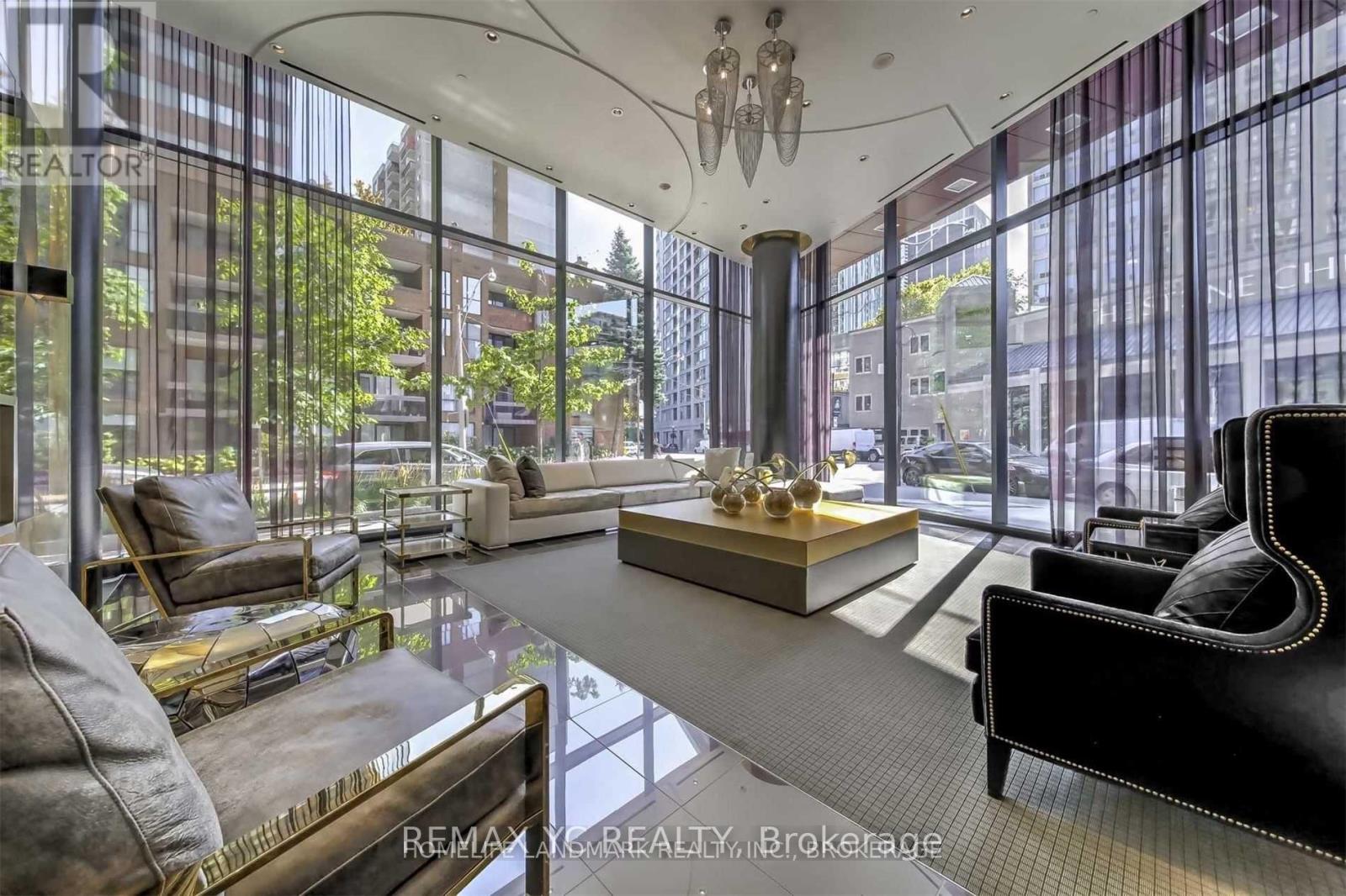 2306 - 32 Davenport Road, Toronto, Ontario  M5R 1H3 - Photo 3 - C13452464