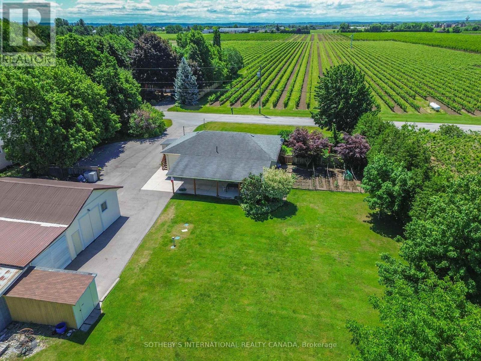 202 Hunter Road, Niagara-On-The-Lake, Ontario  L0S 1J0 - Photo 45 - X13449964