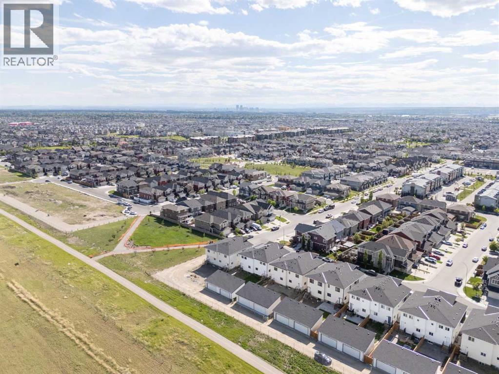 196 Saddlelake Manor NE, Calgary, Alberta  T3J 2L5 - Photo 3 - A2298736