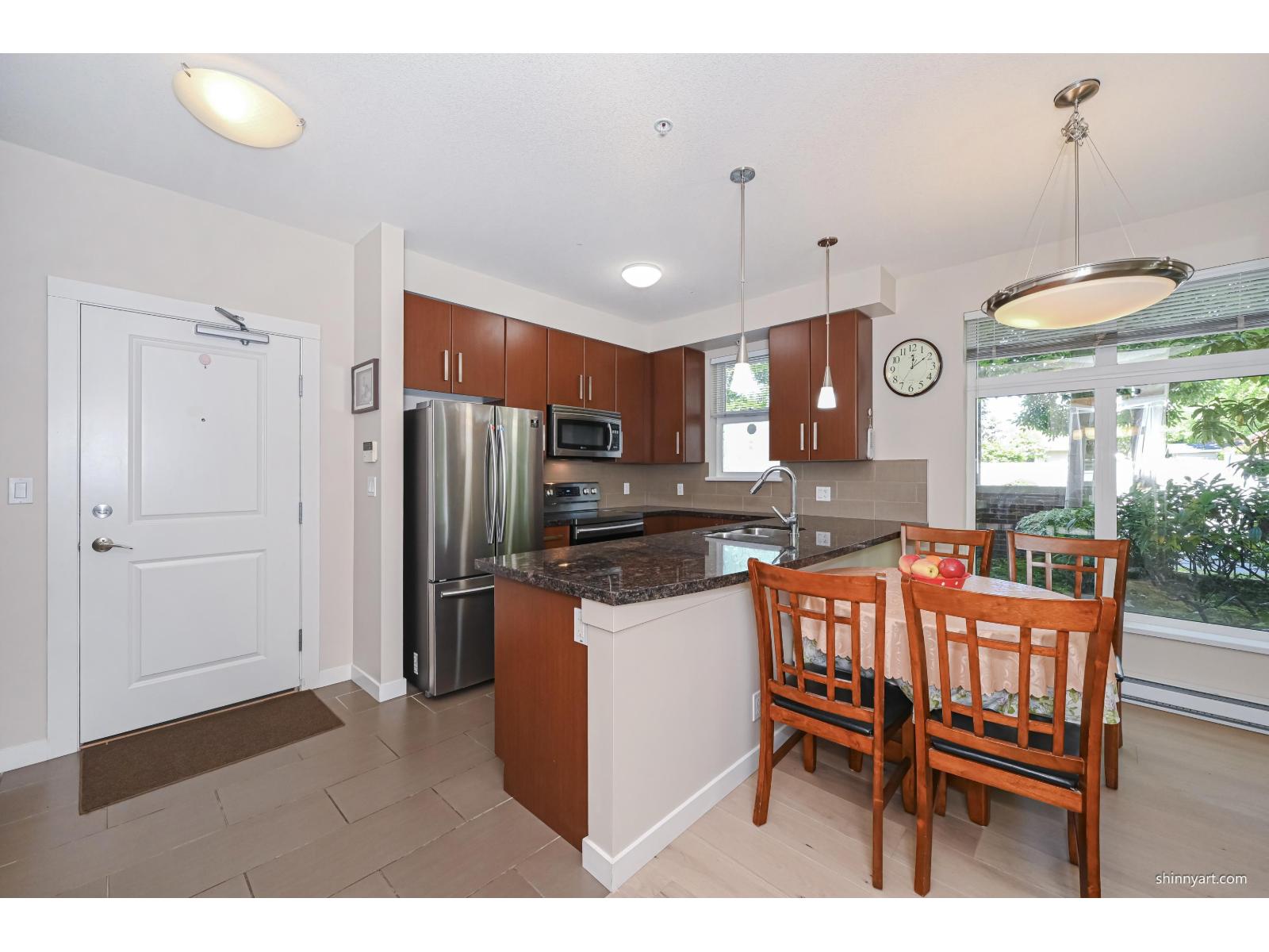 Listing image 11