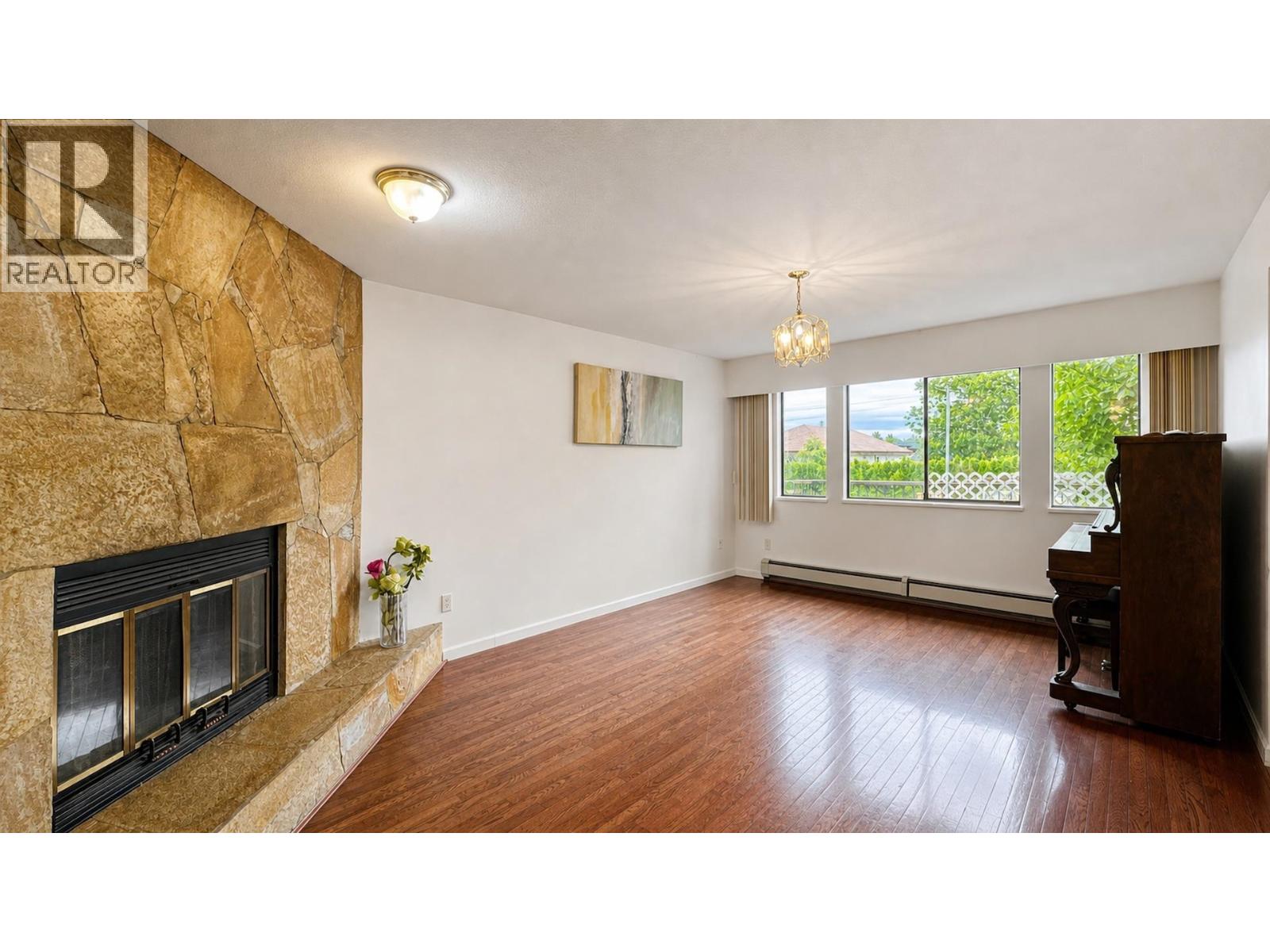 6658 Randolph Avenue, Burnaby, British Columbia  V5H 3W4 - Photo 14 - R3136444