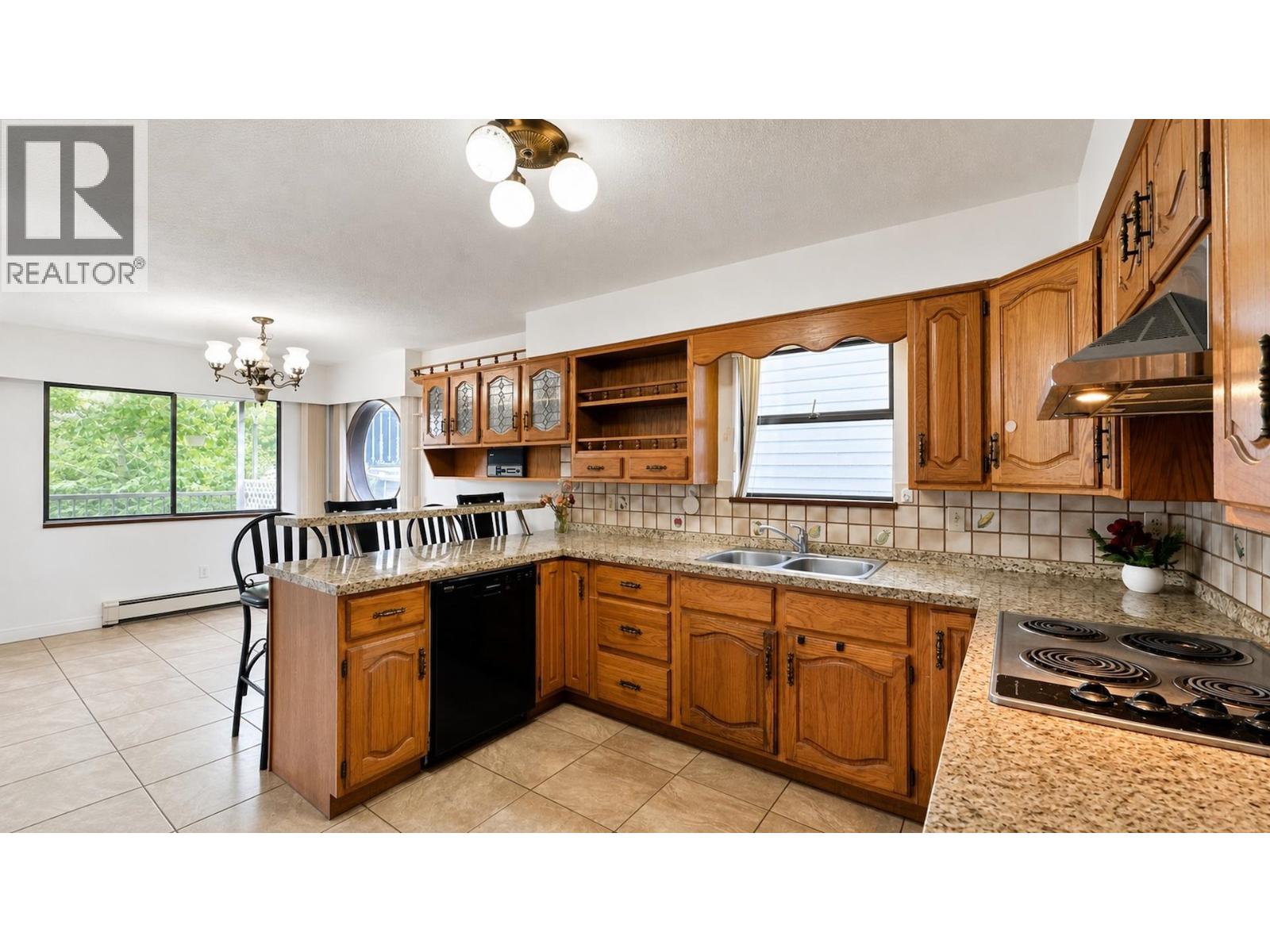 6658 Randolph Avenue, Burnaby, British Columbia  V5H 3W4 - Photo 11 - R3136444