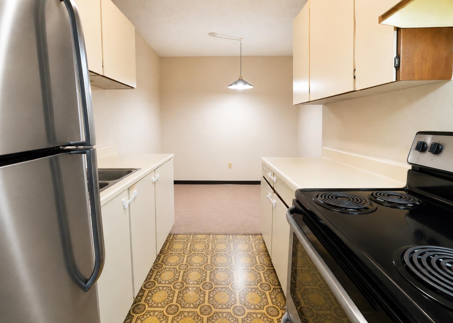 312 14945 100 Avenue, Surrey, British Columbia  V3R 1J6 - Photo 4 - R3136573