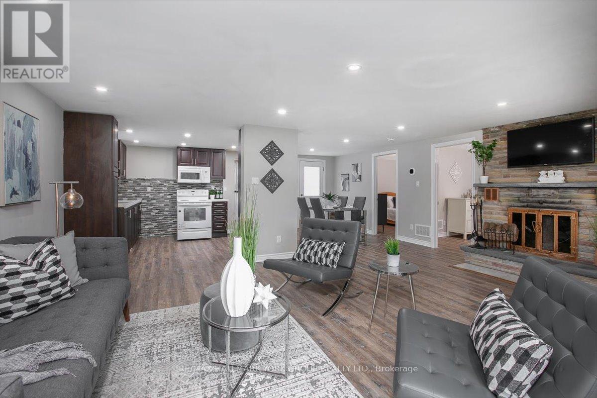 21 Lakeshore Road, Georgina, Ontario  L0E 1N0 - Photo 12 - N13452138