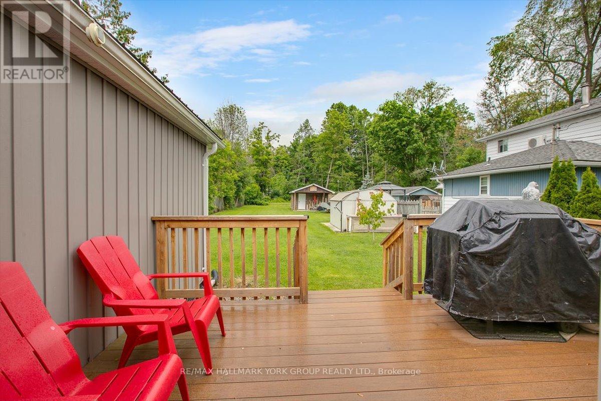 21 Lakeshore Road, Georgina, Ontario  L0E 1N0 - Photo 23 - N13452138