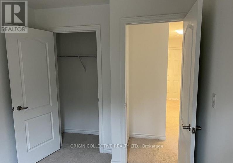 34 Milson Cres, Essa, Ontario  L0M 1B5 - Photo 6 - N13452198