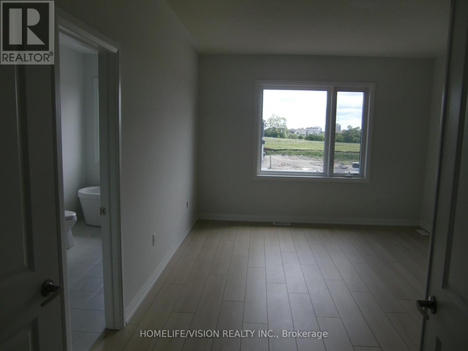 39 Sandels Avenue, Richmond Hill, Ontario  L4S 0R7 - Photo 7 - N13452218