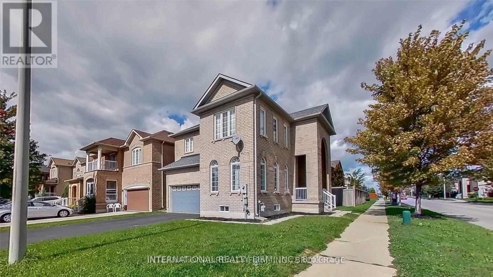 2 Dolce Crescent, Vaughan, Ontario L4H 3C7 - Photo 3 - N13452256
