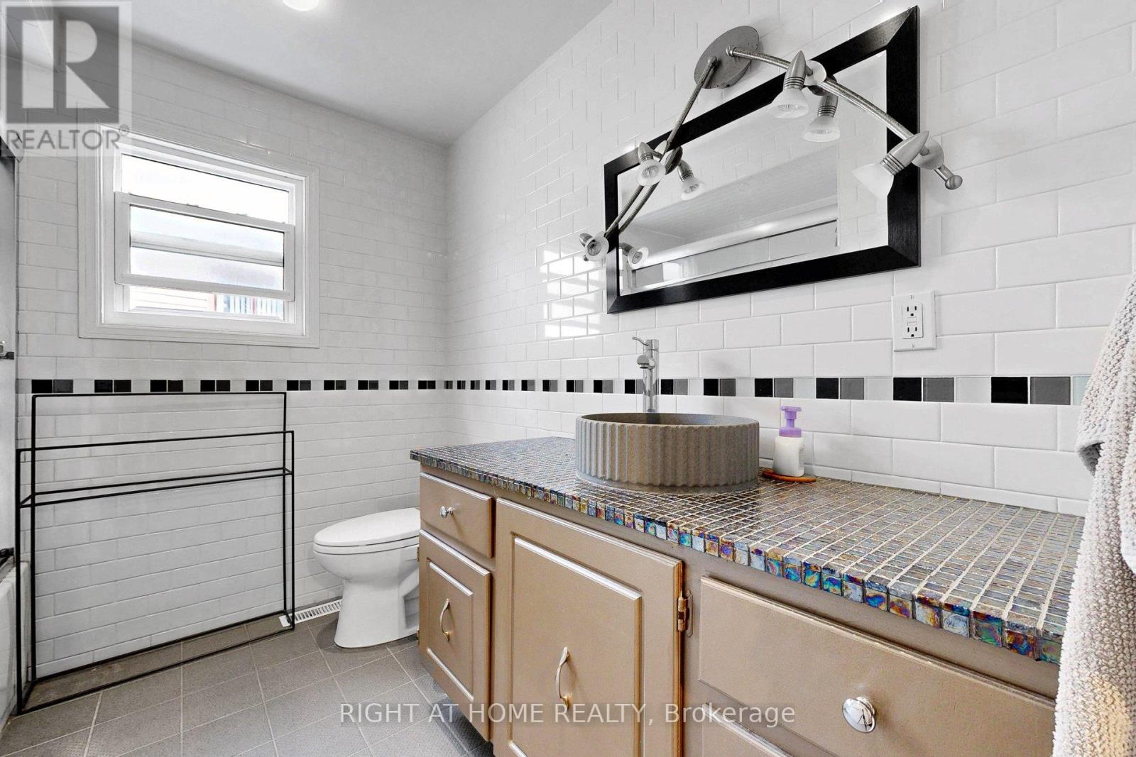 62 Kings College Road, Markham, Ontario  L3T 5J8 - Photo 25 - N13452264