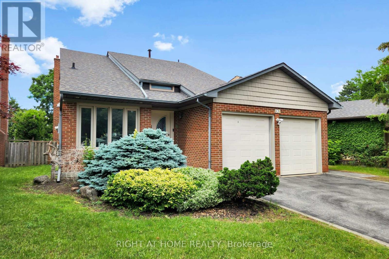 62 Kings College Road, Markham, Ontario  L3T 5J8 - Photo 3 - N13452264