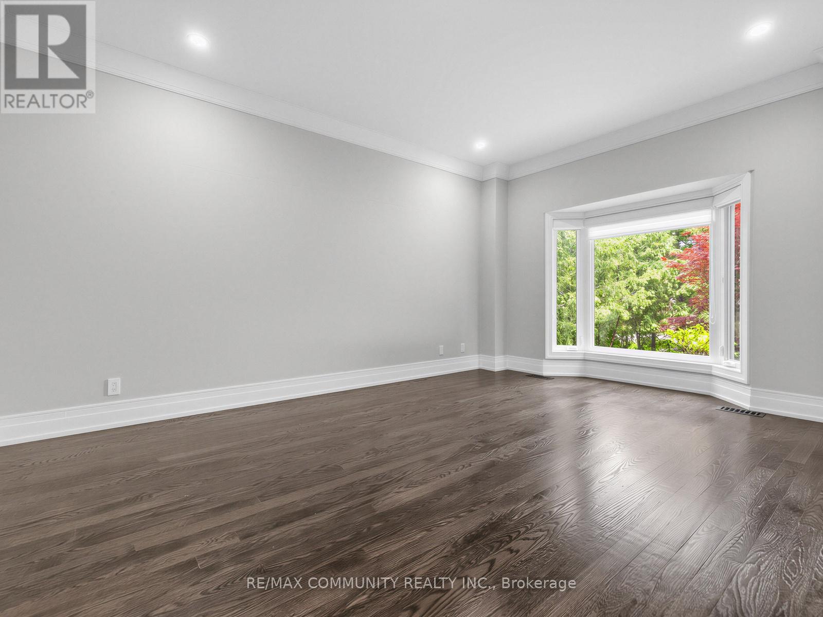 806 Clarence Street E, Vaughan, Ontario  L4L 8V2 - Photo 7 - N13452422