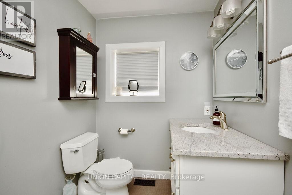 40 Albert Street N, Orillia, Ontario  L3V 5K2 - Photo 17 - S13452490