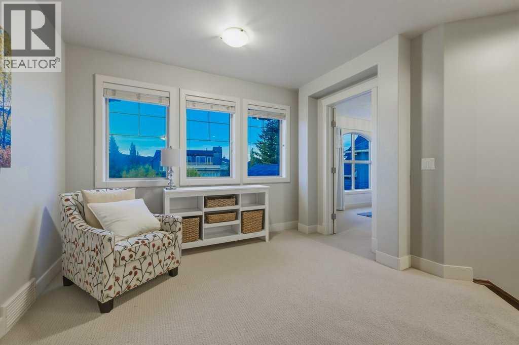 74 Discovery Ridge Heights Sw, Calgary, Alberta  T3H 5S9 - Photo 18 - A2320207