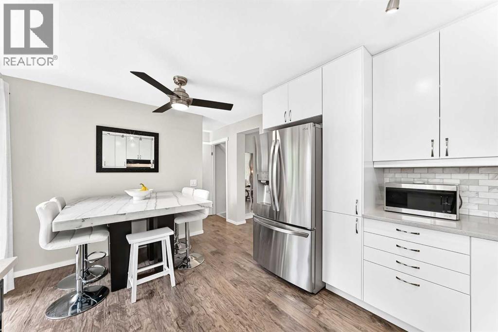 77 Edgeford Way Nw, Calgary, Alberta  T3A 2S8 - Photo 7 - A2321122