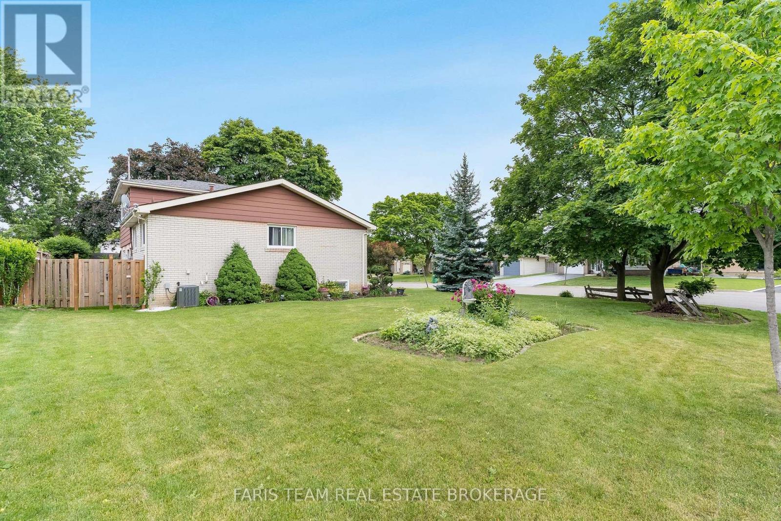 28 Bromley Crescent, Brampton, Ontario L6T 1Z1 - Photo 35 - W12960372