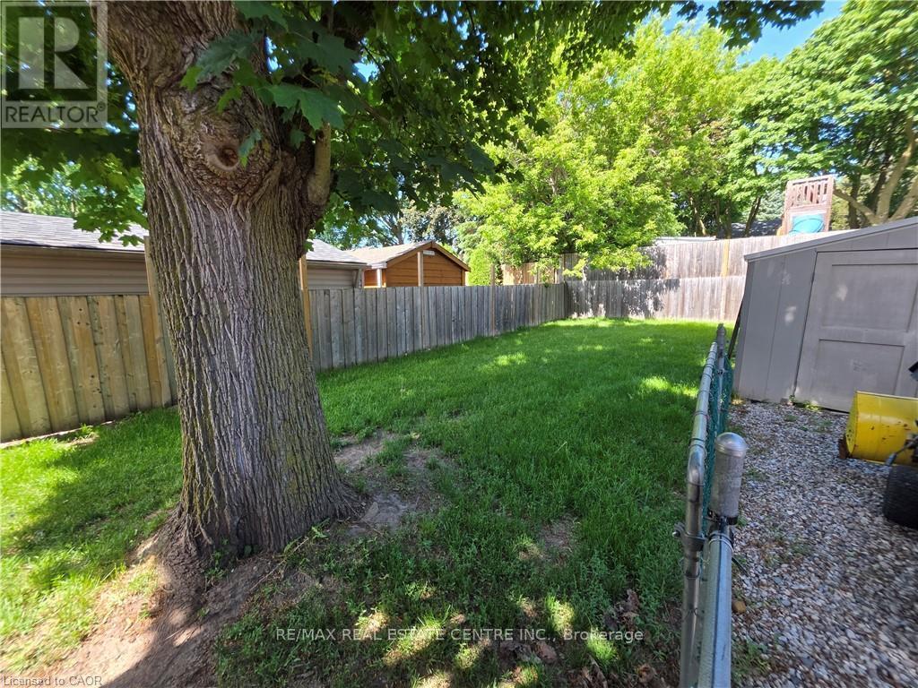 76 Brentwood Avenue, Kitchener, Ontario  N2H 2C8 - Photo 46 - X12826716
