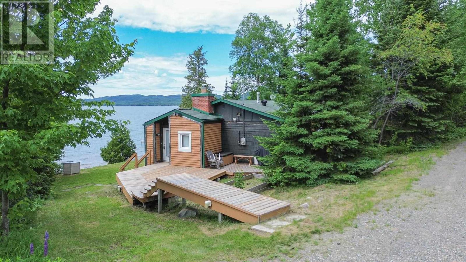 6525 B Highway 17, District of Algoma, Ontario