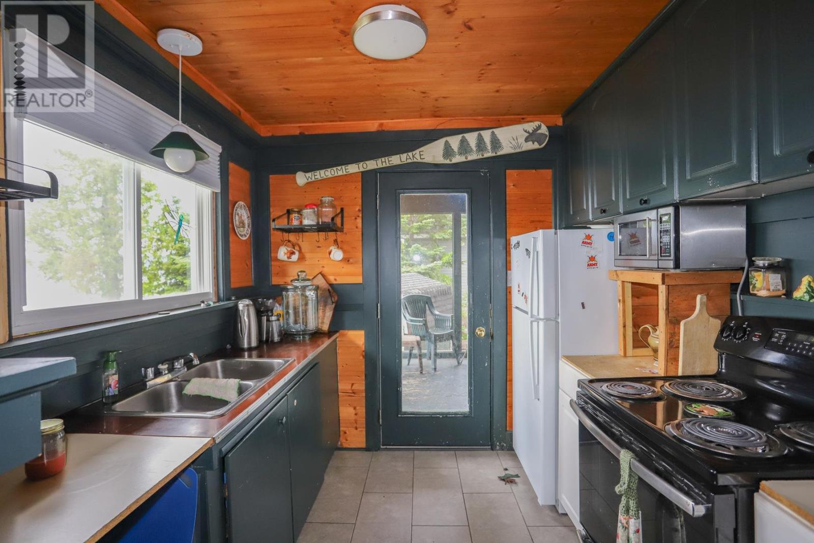 6525 B Highway 17, District Of Algoma, Ontario  P0S 1E0 - Photo 16 - SM261482