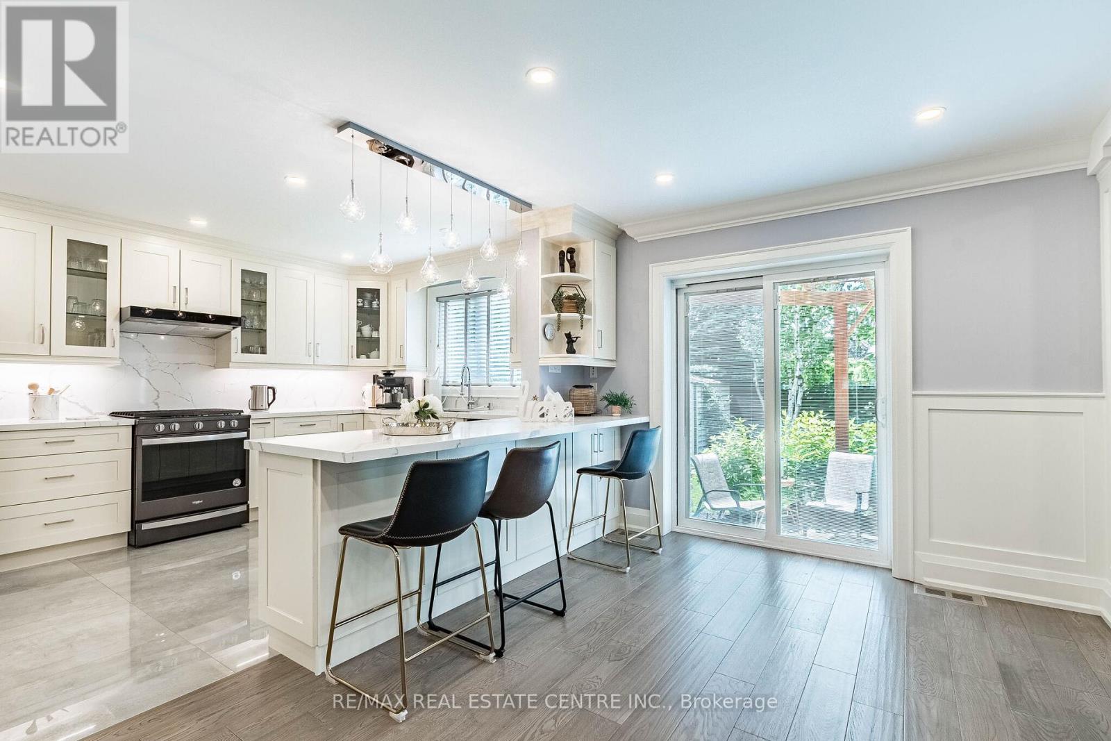 680 Bookham Crescent NW, Mississauga, Ontario  L4Z 1T9 - Photo 13 - W13452214