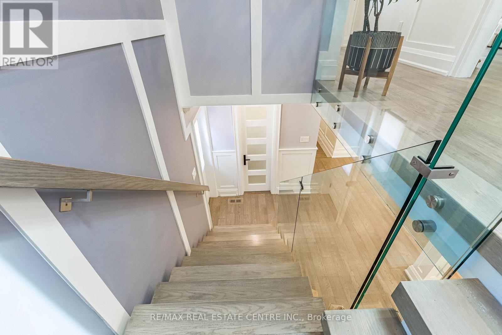 680 Bookham Crescent NW, Mississauga, Ontario  L4Z 1T9 - Photo 17 - W13452214