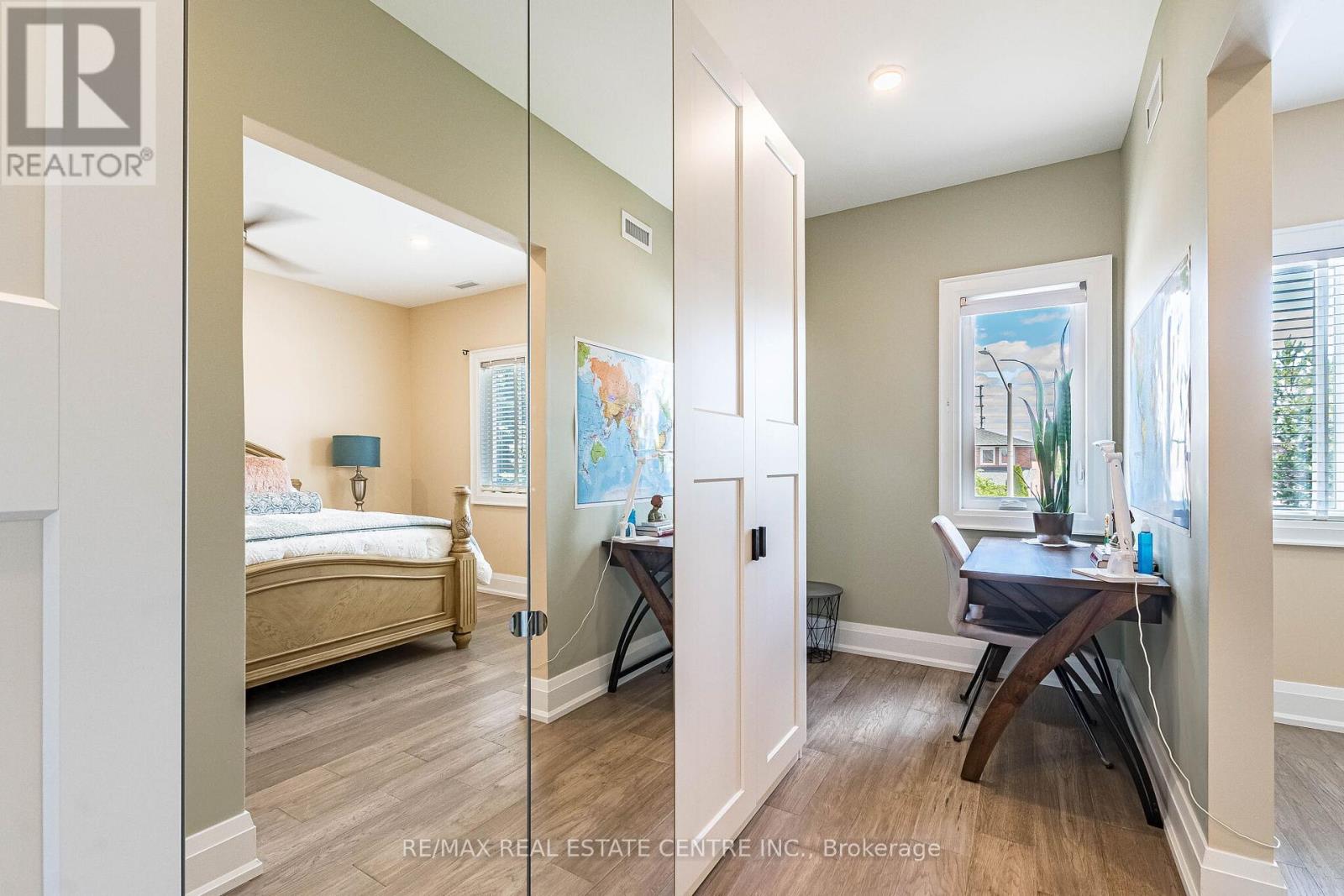 680 Bookham Crescent NW, Mississauga, Ontario  L4Z 1T9 - Photo 18 - W13452214