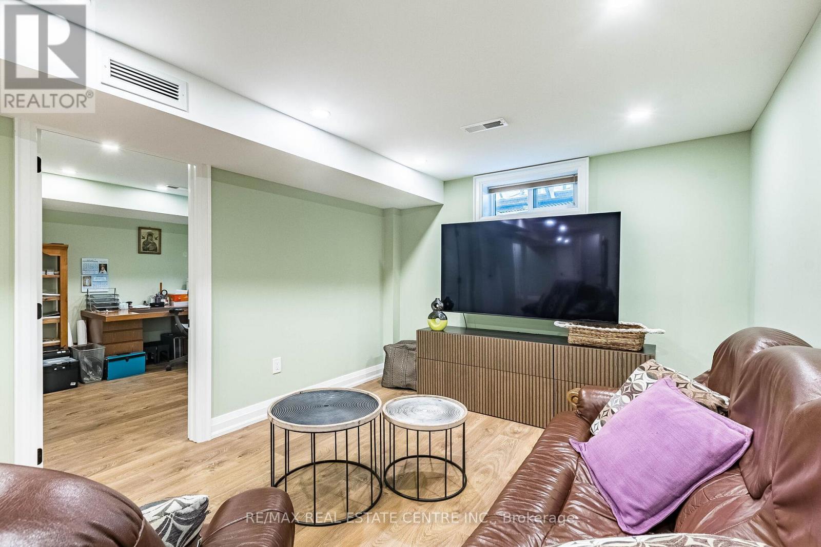 680 Bookham Crescent NW, Mississauga, Ontario  L4Z 1T9 - Photo 41 - W13452214