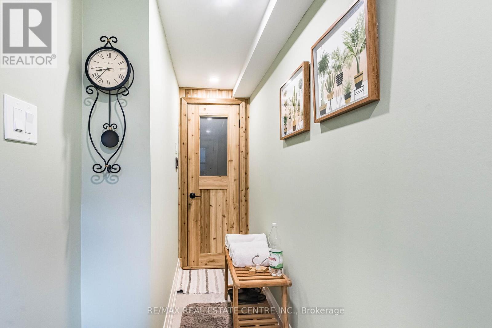 680 Bookham Crescent NW, Mississauga, Ontario  L4Z 1T9 - Photo 44 - W13452214