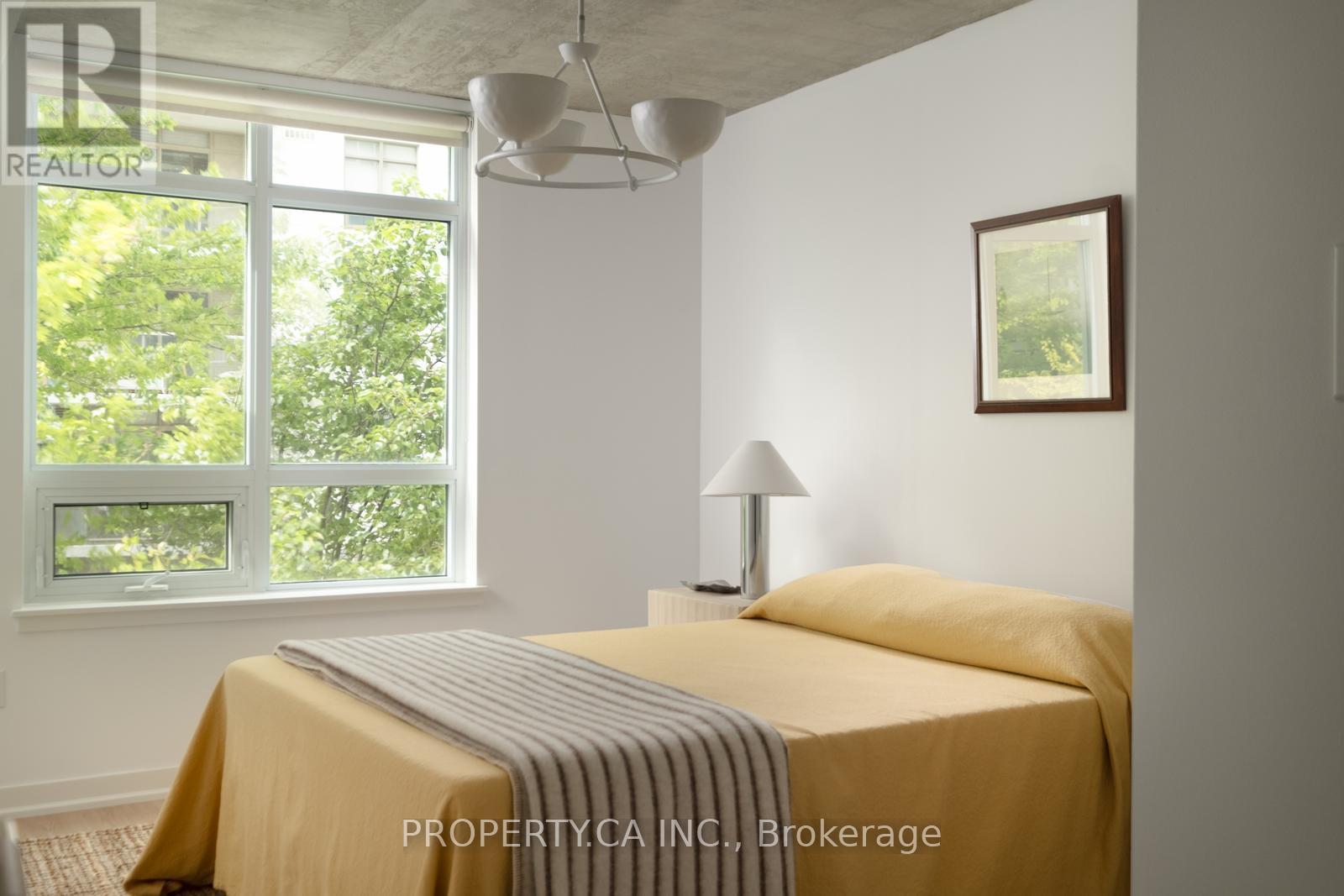 214 - 816 Lansdowne Avenue, Toronto, Ontario  M6H 4K6 - Photo 11 - W13452306
