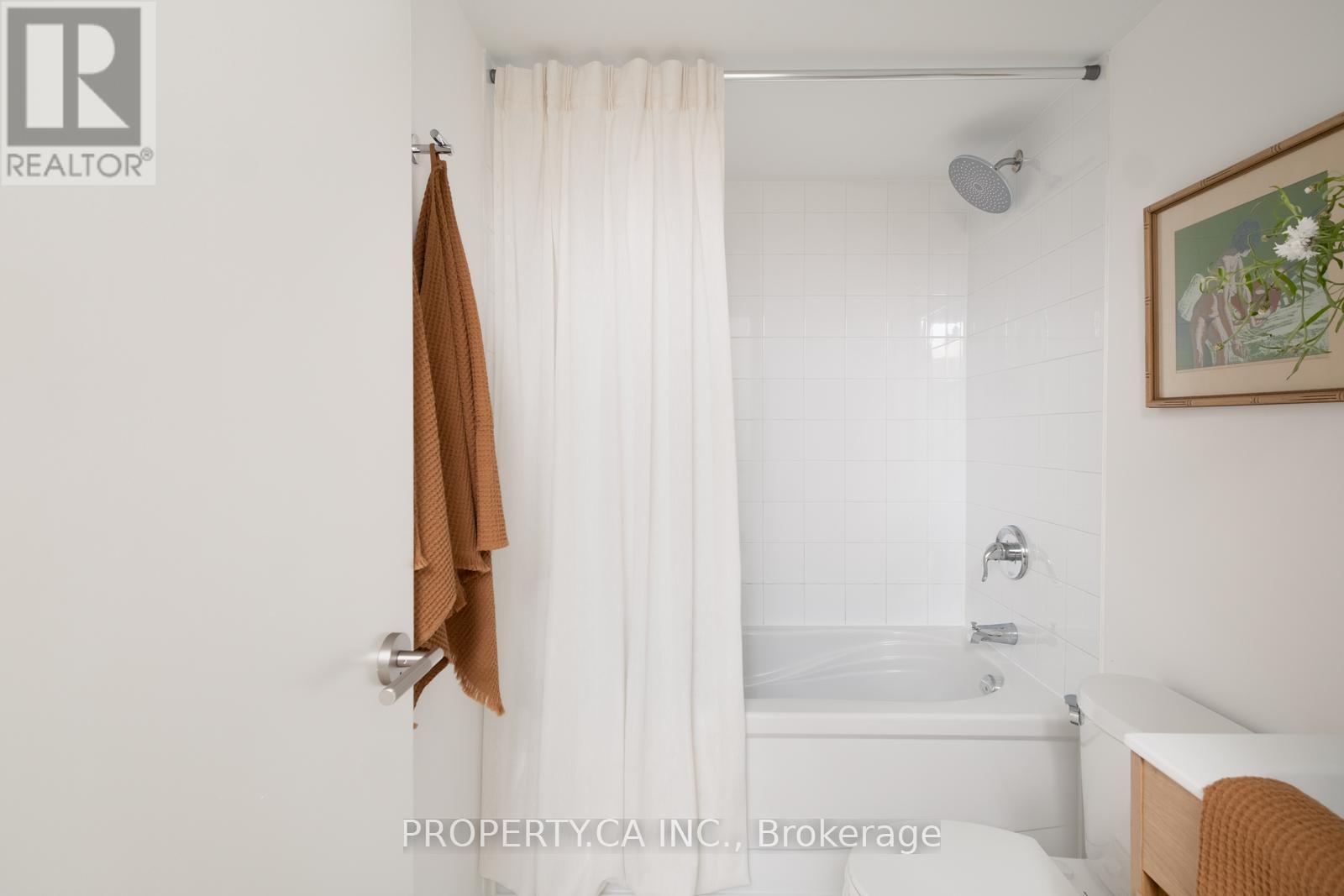 214 - 816 Lansdowne Avenue, Toronto, Ontario  M6H 4K6 - Photo 15 - W13452306