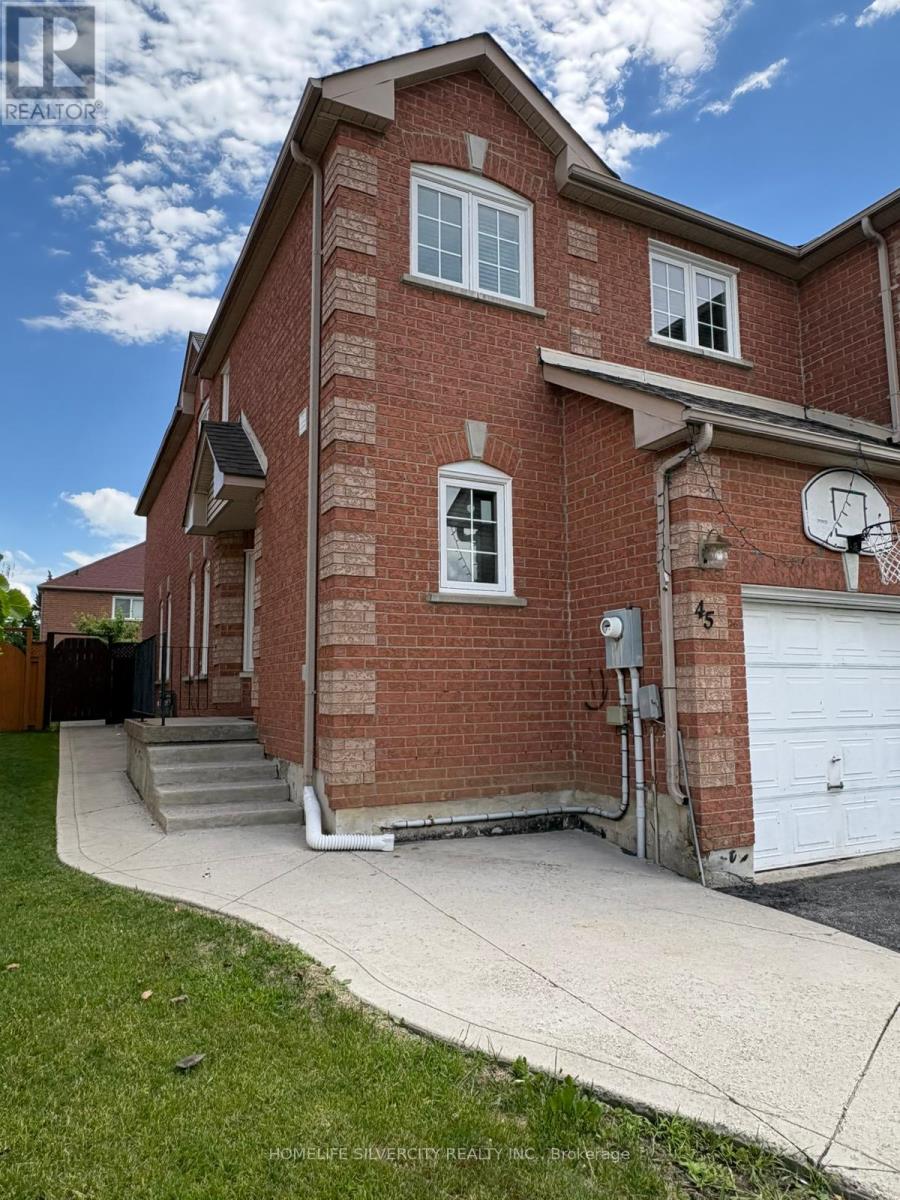 45 Piane Avenue, Brampton, Ontario L6Y 4X9 - Photo 2 - W13452396