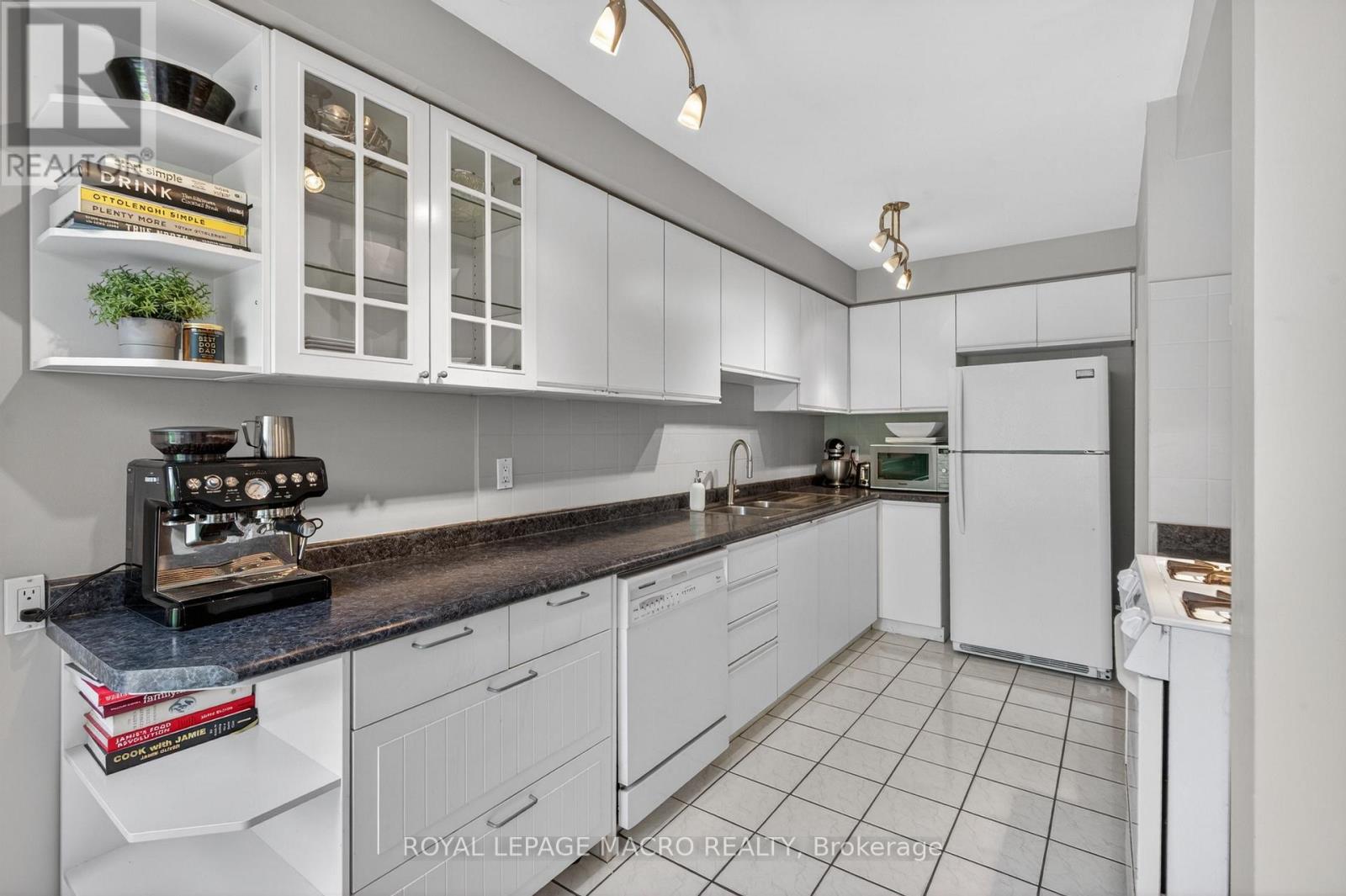 2 - 2215 Cleaver Avenue, Burlington, Ontario  L7M 4C5 - Photo 10 - W13452432