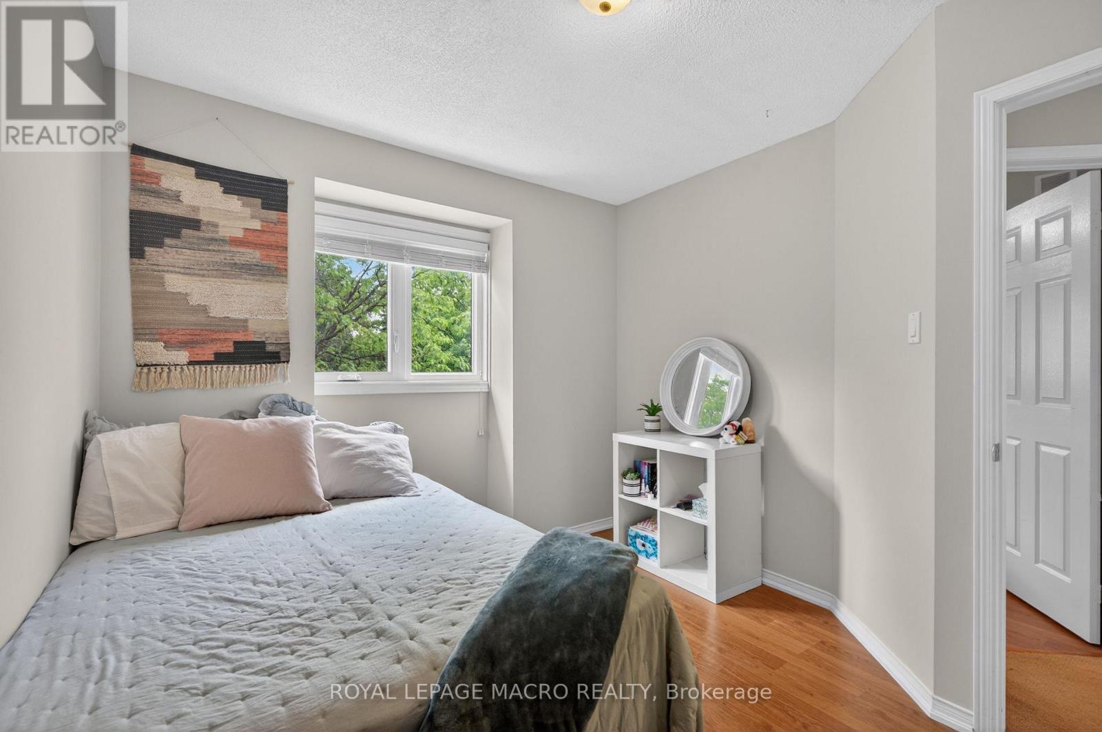 2 - 2215 Cleaver Avenue, Burlington, Ontario  L7M 4C5 - Photo 17 - W13452432
