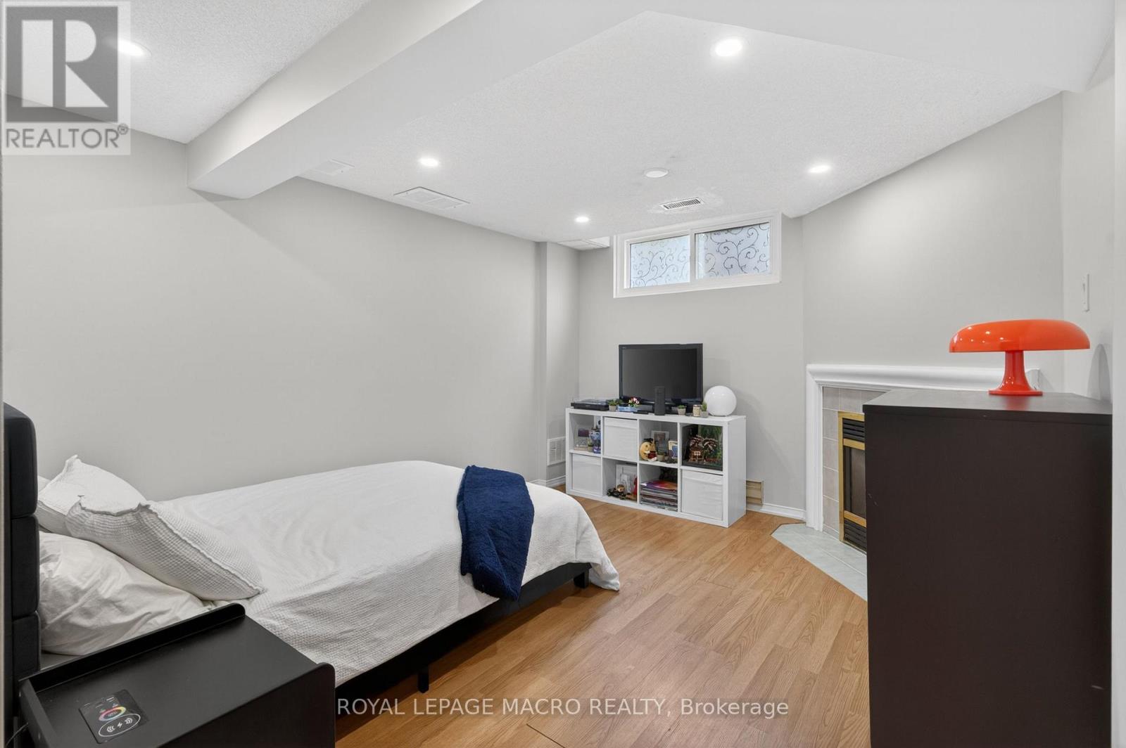 2 - 2215 Cleaver Avenue, Burlington, Ontario  L7M 4C5 - Photo 21 - W13452432