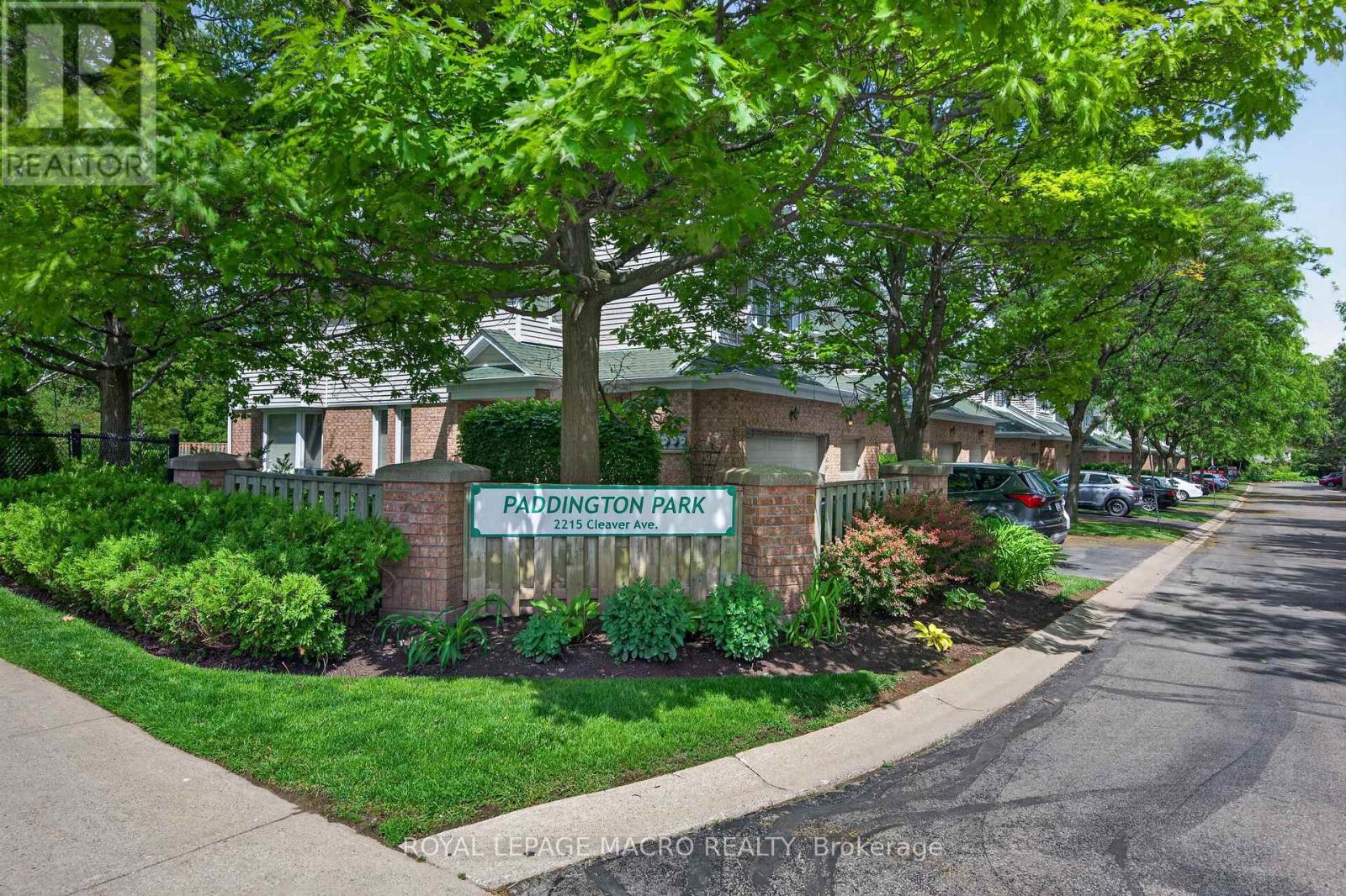 2 - 2215 Cleaver Avenue, Burlington, Ontario  L7M 4C5 - Photo 3 - W13452432