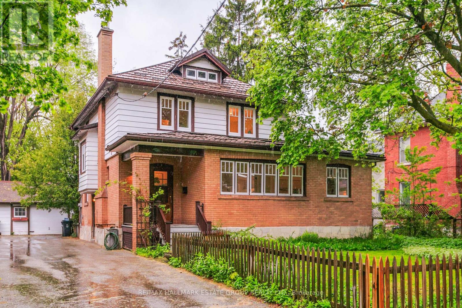 21 CROSS STREET, Toronto, Ontario
