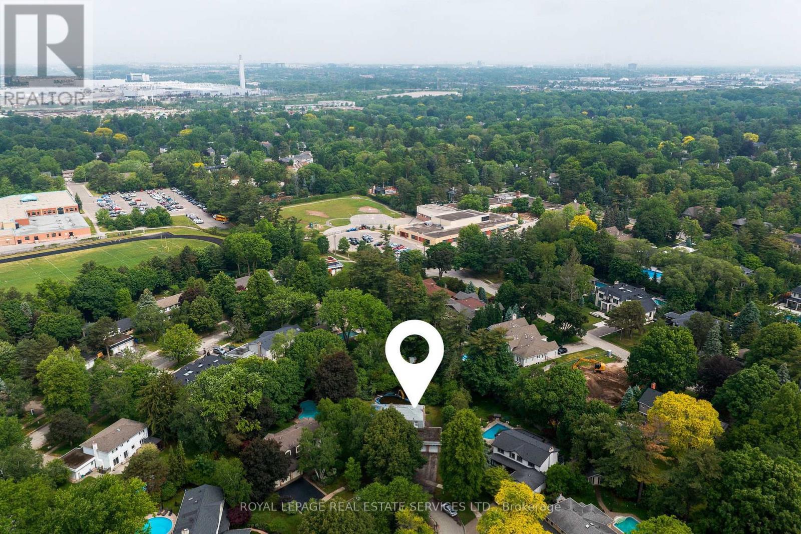 251 Dolphin Court, Oakville, Ontario  L6J 5S7 - Photo 25 - W13452472