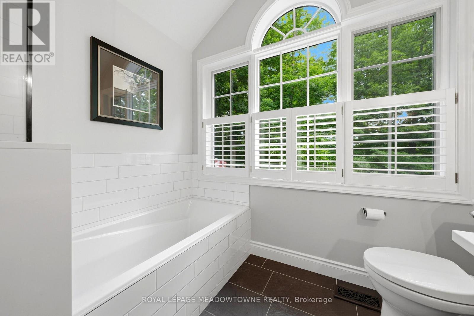 9802 Fifth Line, Halton Hills, Ontario  L7G 4S6 - Photo 24 - W13452474