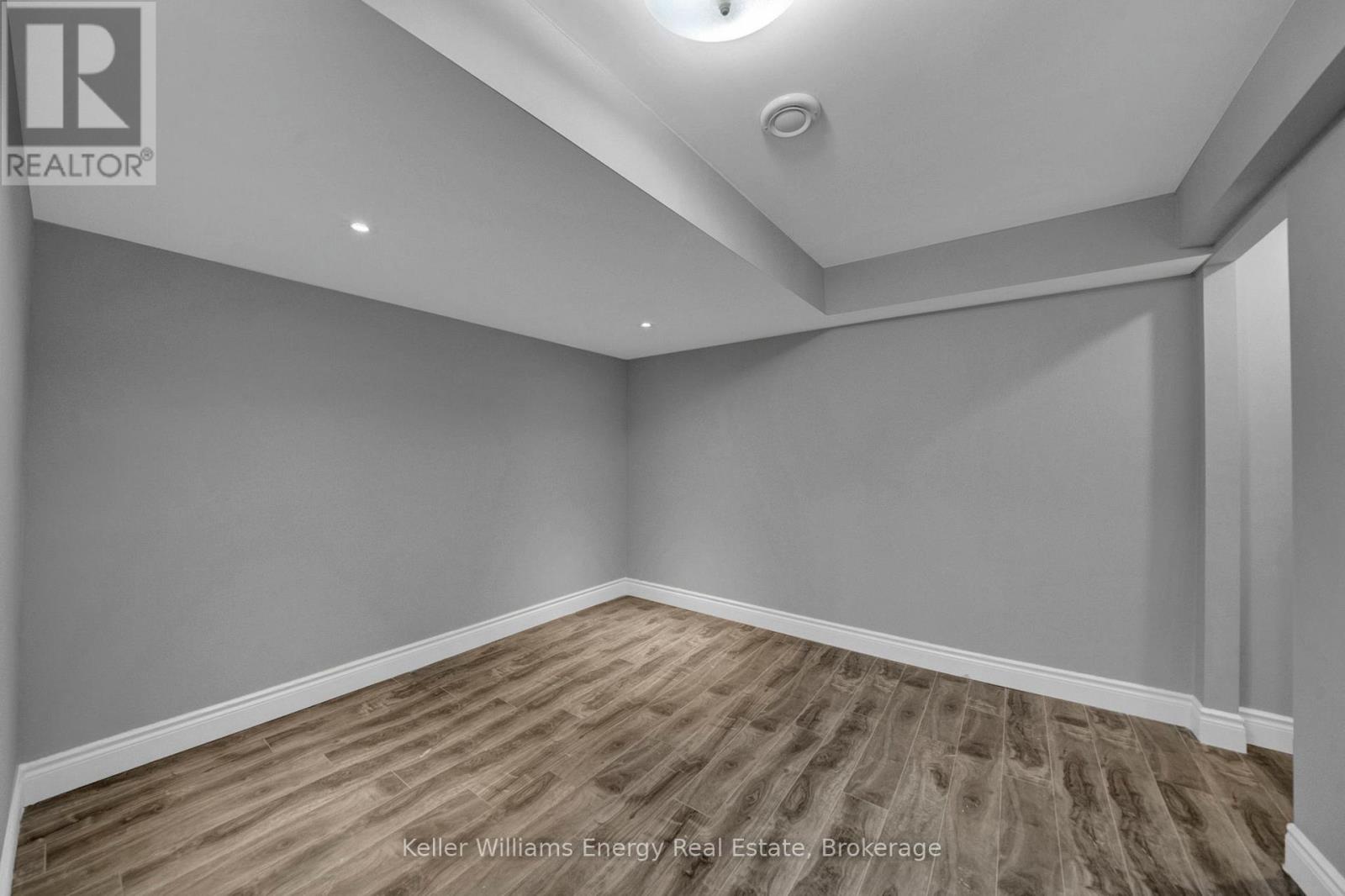 Lower - 1137 Norman Crescent, Oshawa, Ontario  L1H 7W9 - Photo 12 - E13452520