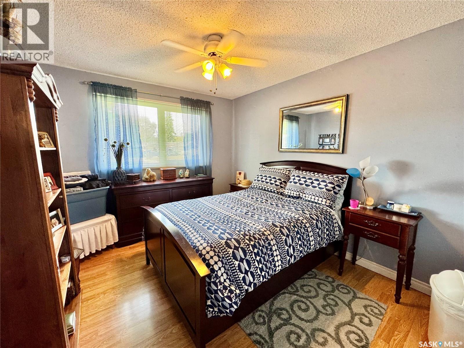 1430 Sibbald Crescent, Prince Albert, Saskatchewan S6V 6B4 - Photo 11 - SK039593