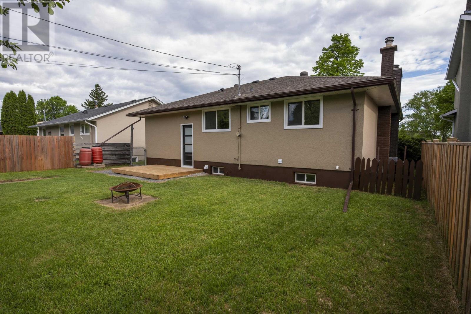 124 Riverview Dr W, Thunder Bay, Ontario  P7C 1R4 - Photo 41 - TB2601526