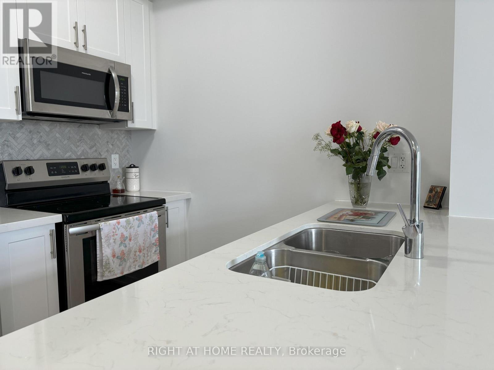 519 - 125 Shoreview Place, Hamilton, Ontario  L8K 0K3 - Photo 13 - X13452242