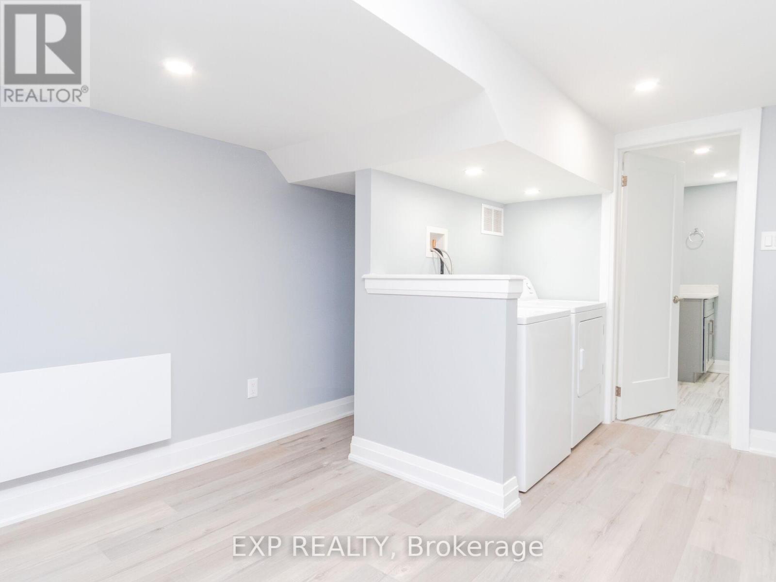 2 - 124 Upper Paradise Road, Hamilton, Ontario  L9C 5B8 - Photo 11 - X13452390