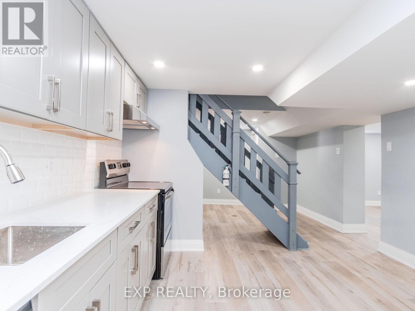 2 - 124 Upper Paradise Road, Hamilton, Ontario  L9C 5B8 - Photo 12 - X13452390