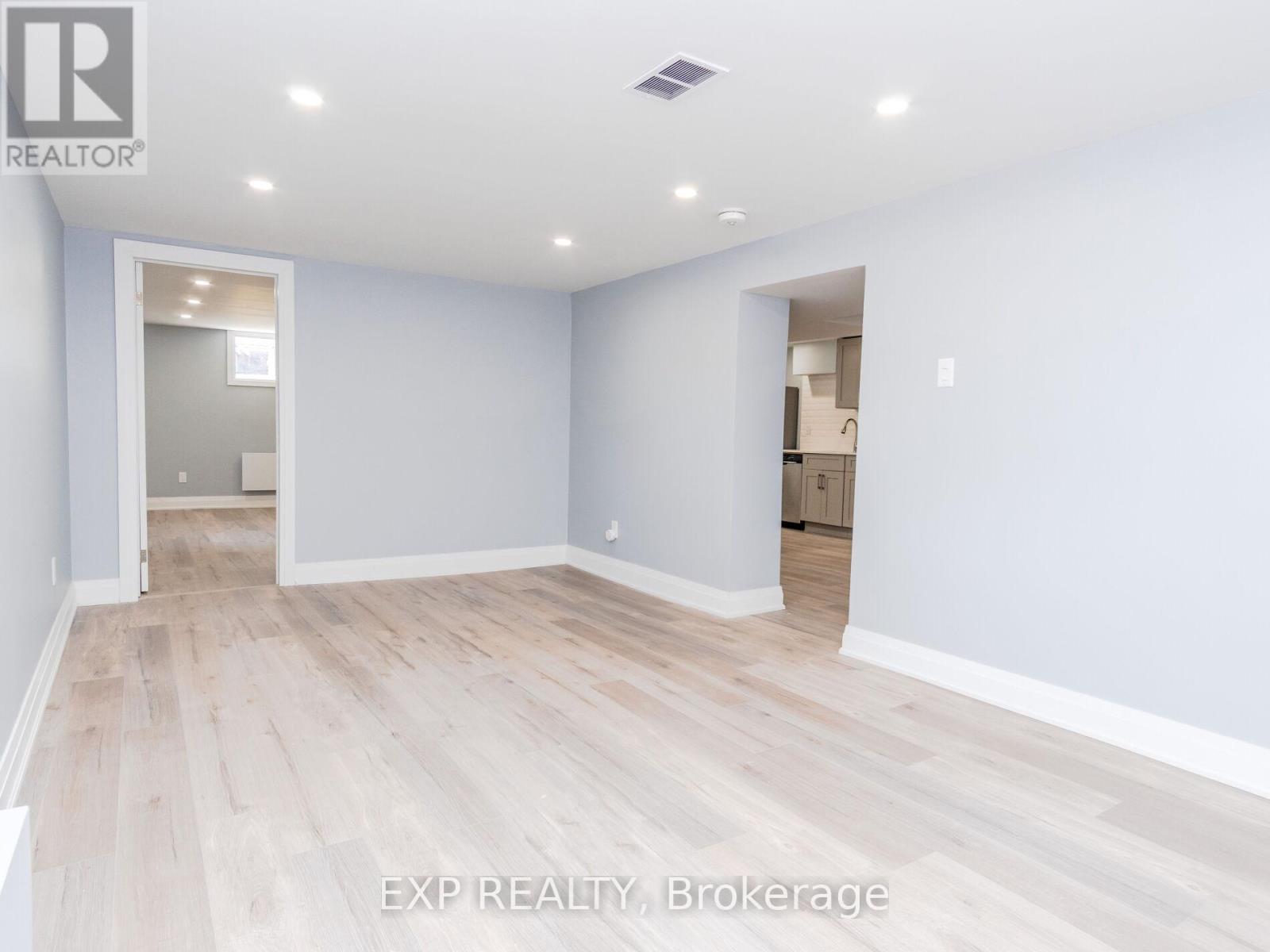 2 - 124 Upper Paradise Road, Hamilton, Ontario  L9C 5B8 - Photo 20 - X13452390