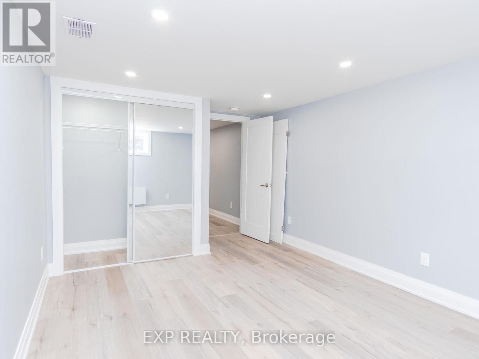 2 - 124 Upper Paradise Road, Hamilton, Ontario  L9C 5B8 - Photo 23 - X13452390