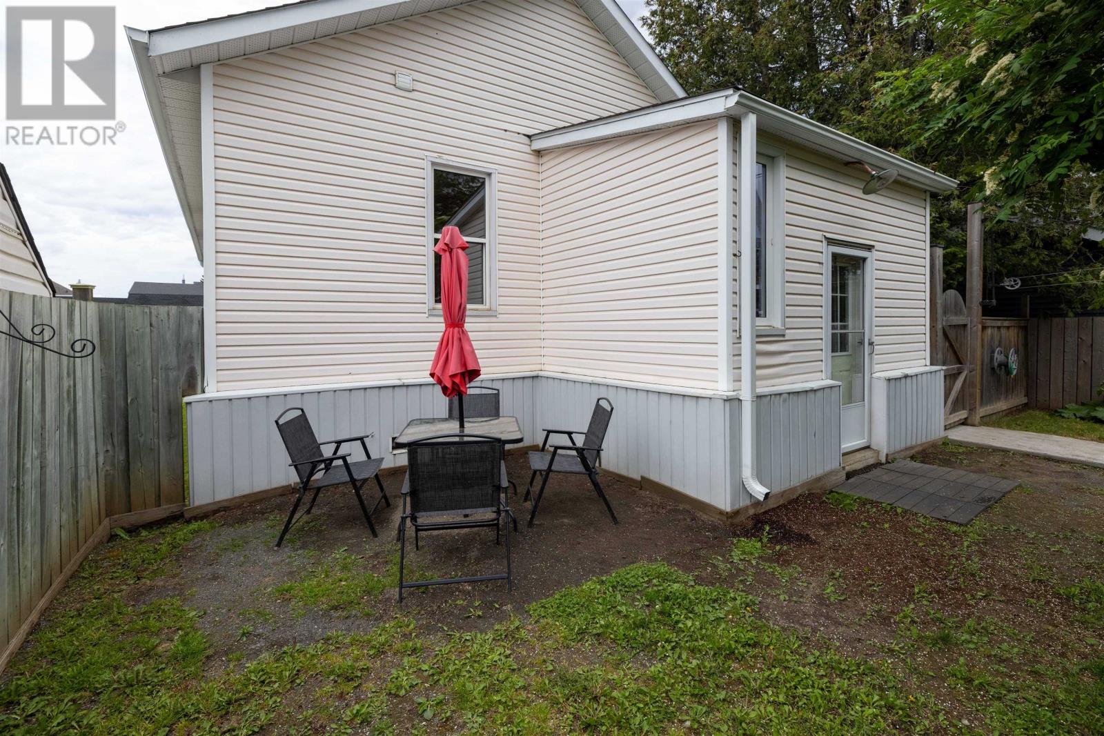 1209 Brown St, Thunder Bay, Ontario  P7E 2M3 - Photo 20 - TB2601539