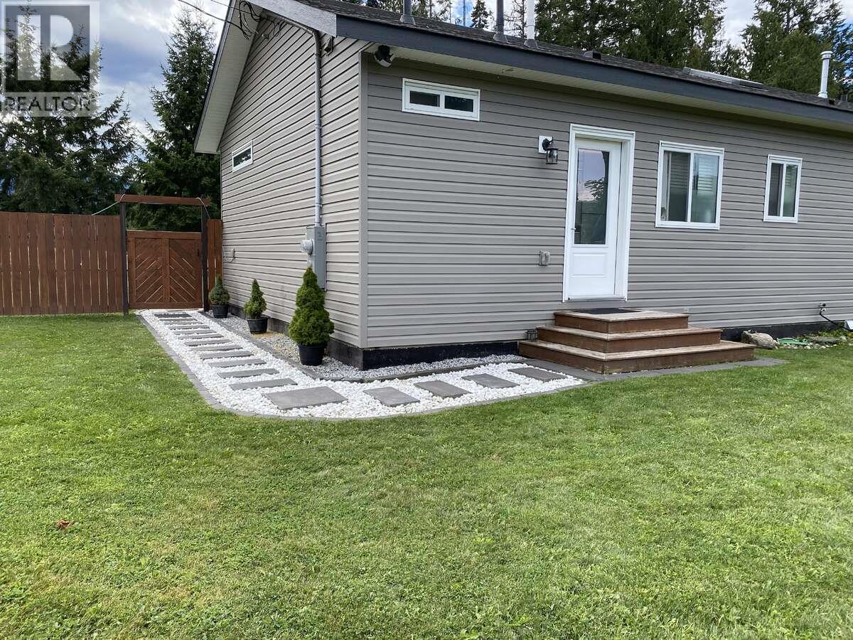 2704 Jacks Crescent, South Slocan, British Columbia  V0G 2G1 - Photo 1 - 10391710