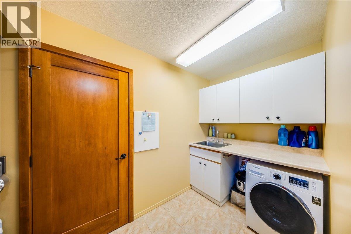 412 14th Avenue, Genelle, British Columbia  V0G 1G0 - Photo 26 - 10391481