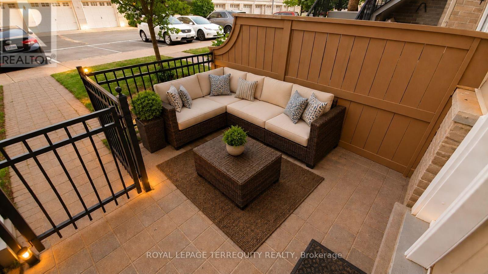 139 - 4975 Southampton Drive, Mississauga, Ontario  L5M 8C8 - Photo 3 - W13448560